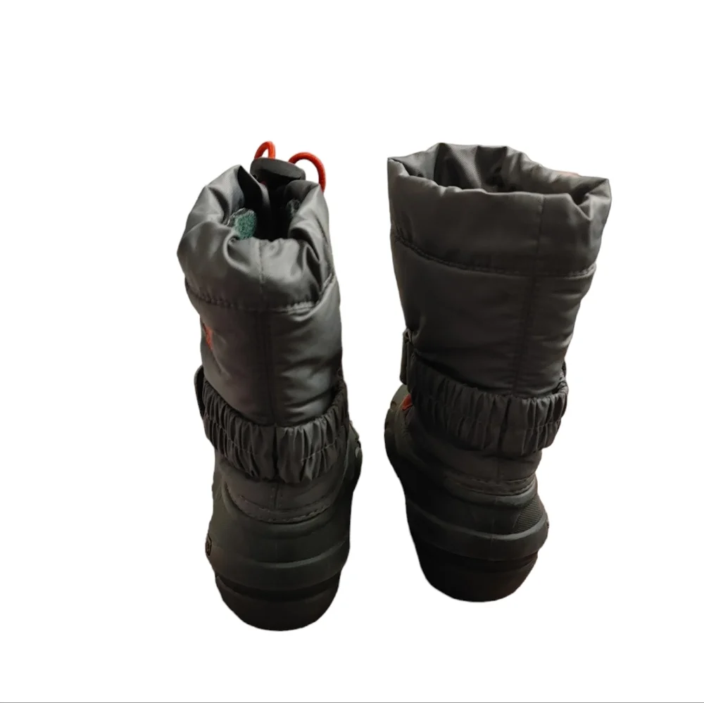 Sorel excellent size
